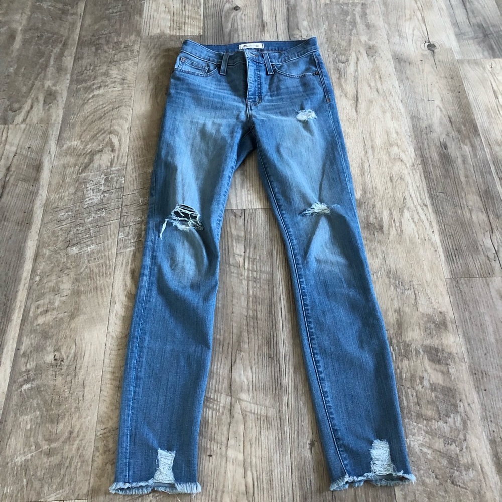 Madewell 9” High-Rise Skinny Jeans.